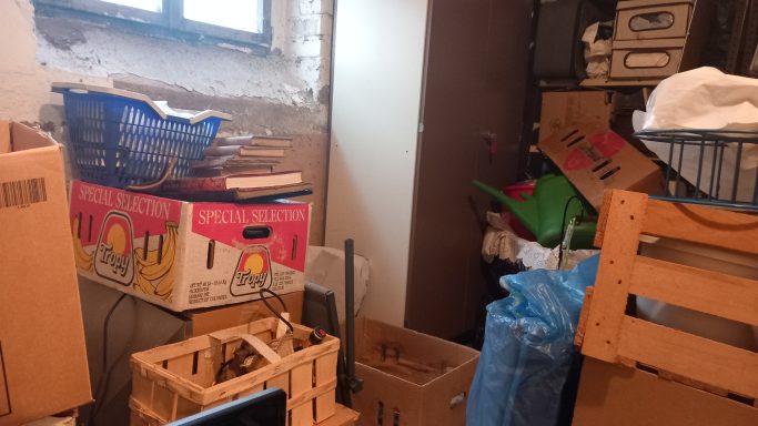 Unordnung im Keller